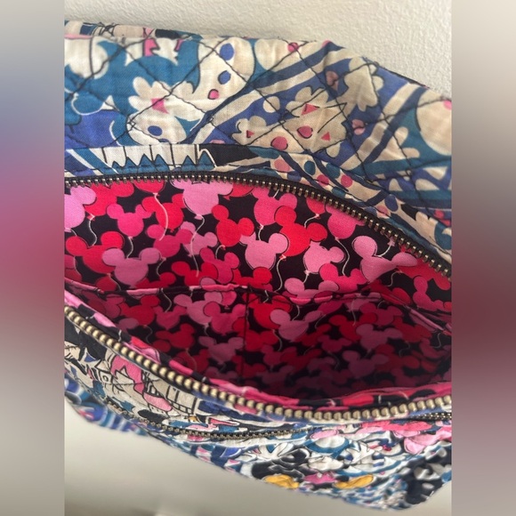 Disney Parks Vera Bradley Mickey Mouse Whimsical Paisley Triple Zip Hipster - Picture 7 of 7